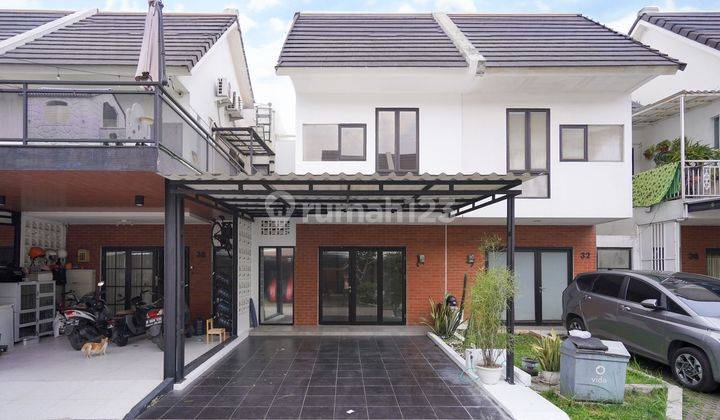 Rumah SHM 2 Lt Siap Huni dekat Living World Grand Wisata Bekasi J9247 1