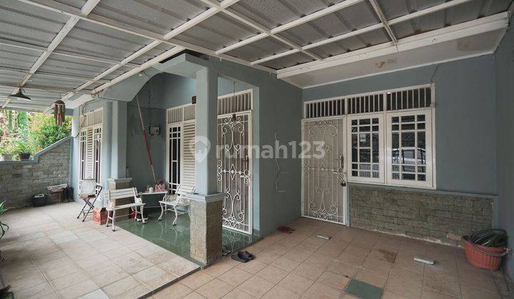 Rumah Hook LB 162 Strategis Dekat Mall Ciputra Cibubur Siap Huni J13236 2