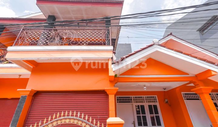 Rumah SHM 2 Lt Hadap Timur 5 Menit ke Gerbang Tol Bambu Apus 2 J-35358