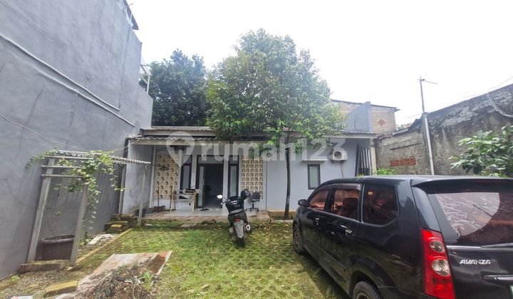 Rumah Strategis 10 Menit ke Living World Grand Wisata Dibantu KPR J42799 Rumah Strategis 10 Menit ke Living World Grand Wisata Dibantu KPR J42799