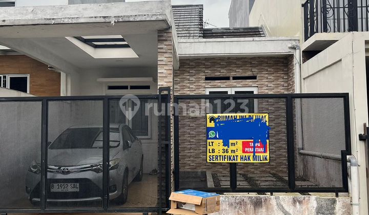 SHM House Well-Maintained 5 Minutes to Hermina Hospital Depok Ready to Occupy J45391