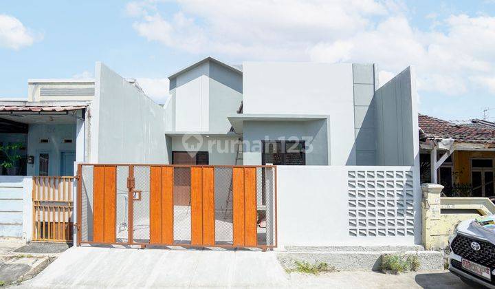 Rumah 3 KT Strategis Akses Dekat Gerbang Tol Cakung 1 Siap Huni J32247 Rumah 3 KT Strategis Akses Dekat Gerbang Tol Cakung 1 Siap Huni J32247