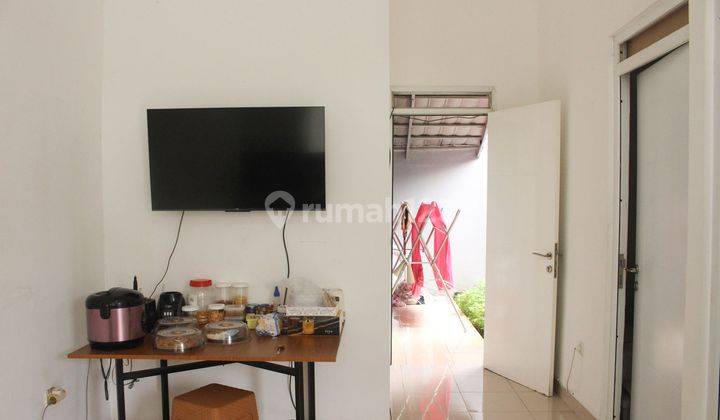 Rumah 15 menit ke DMall Depok Hadap Selatan SHM Harga Nego Siap KPR J20964 2