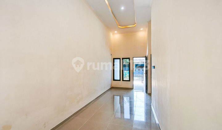 North Facing House 10 Minutes to Cibinong City Mall with KPR Assistance J-37123 North Facing House 10 Minutes to Cibinong City Mall with KPR Assistance J-37123