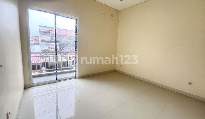 Minimalist 2-Storey House, 11 Minutes to West Sentul Toll Gate, Eligible for Mortgage J40354 Minimalist 2-Storey House, 11 Minutes to West Sentul Toll Gate, Eligible for Mortgage J40354