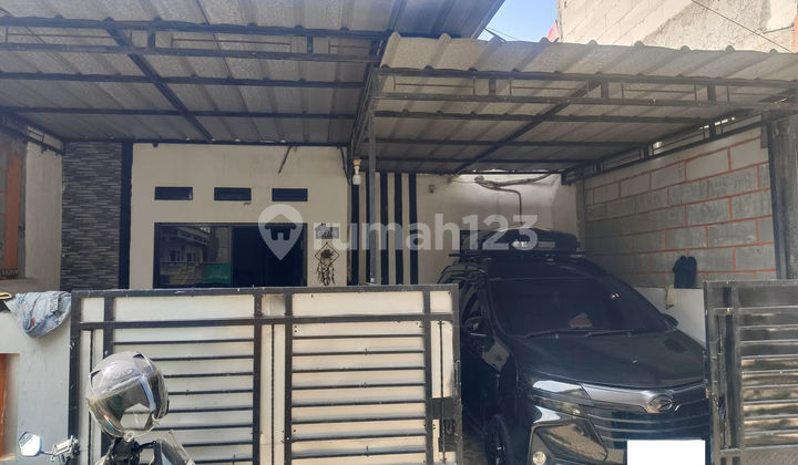 South-Facing House Ready for KPR Near Citiplaza Kutabumi Tangerang J-46491 South-Facing House Ready for KPR Near Citiplaza Kutabumi Tangerang J-46491