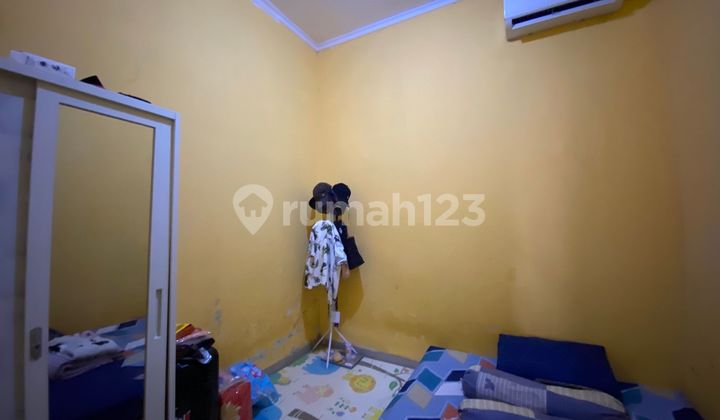 Rumah 15 Menit ke Green Terrace TMII SHM Siap Huni J-35246 2