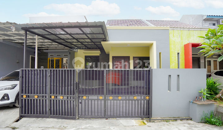 Rumah 1 Lantai Strategis 15 Menit ke Stasiun Depok Hadap Timur J29109