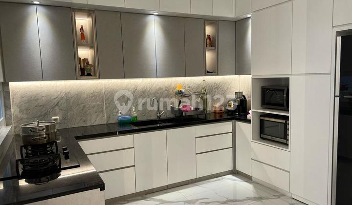 Rumah 2 Lantai Di Cluster Phg Summarecon Serpong