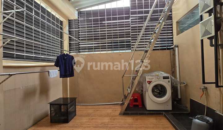 Dijual Rumah Furnish Greenlake 2