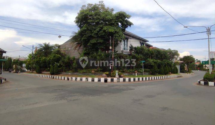 Dijual Rumah Hook Mewah Eksotis di Kupang Indah Surabaya Barat 1