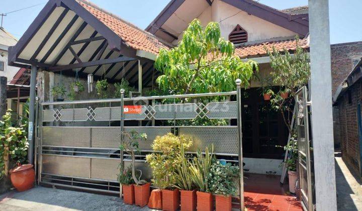 Jual Rumah Asri Siap Huni Dekat Pasar Loak Jalan Tidar, Lokasi Asemrowo Surabaya 1