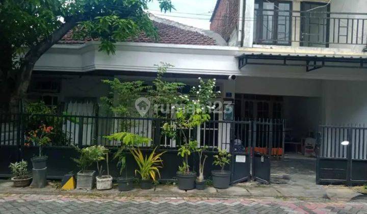 Jual Rumah Siap Huni 1,5 Lantai Lokasi Tenggilis Lama, Surabaya Timur 1