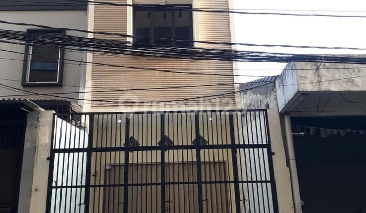 Ruko di jual Pasar Glodok Selatan Ruko di jual Pasar Glodok Selatan