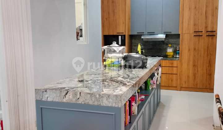 FOR SALE MINIMALIST HOUSE AT THE MANSION, PAKUWON INDAH, WEST SURABAYA, NEAR PTC 2