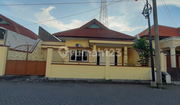 FOR SALE/FOR RENT Bukit Permai Villa Residence Jl. Bulujaya (Housing Complex)