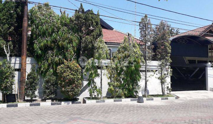 Rumah Area Elite Tengah Kota Rumah Terawat SHM 1