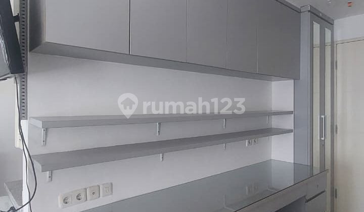 DISEWAKAN APARTEMEN ORCHARD 2