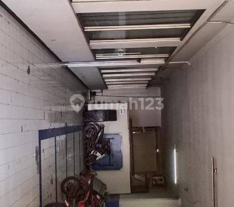 Disewakan Ruang Kantor Ex Bank Jatim Jln A Yani Gedangan Sidoarjo 2