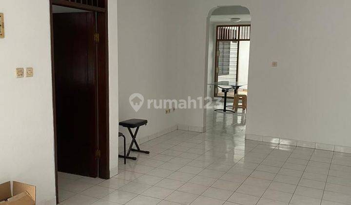 Turun harga.....!!! Rumah di Meruya Ilir Jakarta Barat SHM Bagus 2