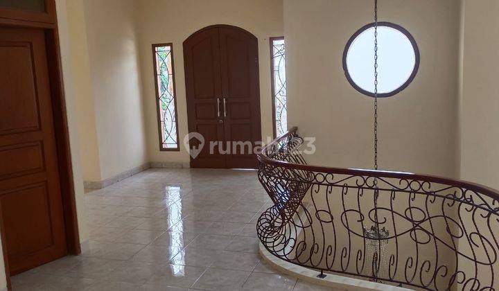 Dijual Rumah 2lt SHM di Vila Ilhami Karawaci Kab Tangerang