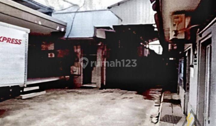 Dijual gudang plus kantor lokasi Jebres Surakarta luas 2039m 