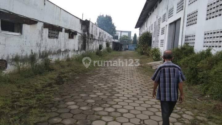 Dijual Gudang Zona Merah Waringin Rejo 1