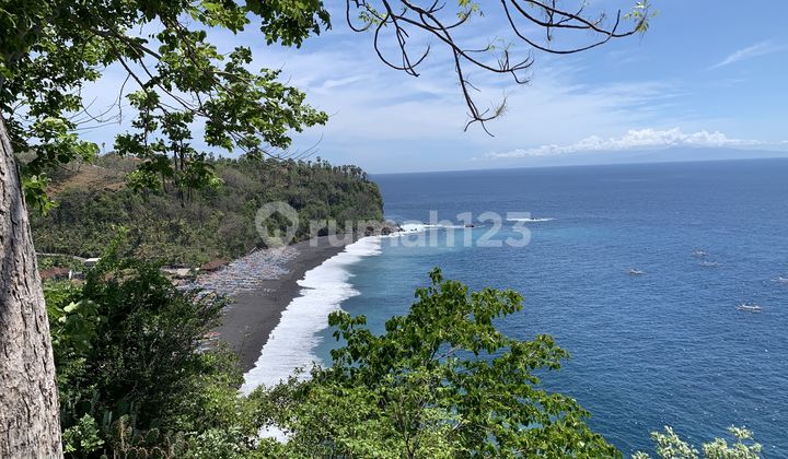 LAND FOR SALE 3,9 ARE - FREEHOLD IN SERAYA KARANGASEM 1