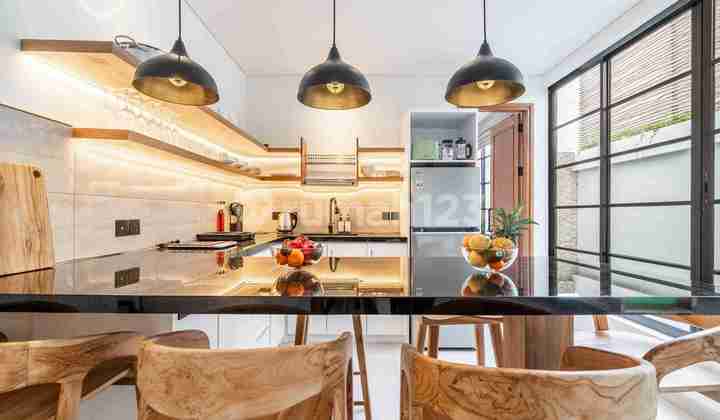 For Sale Brand New Villa 2 Bedrooms In Legian, Seminyak