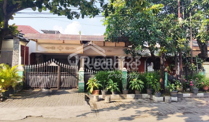 Rumah di Daerah Gayamsari , Semarang Si 4144  1