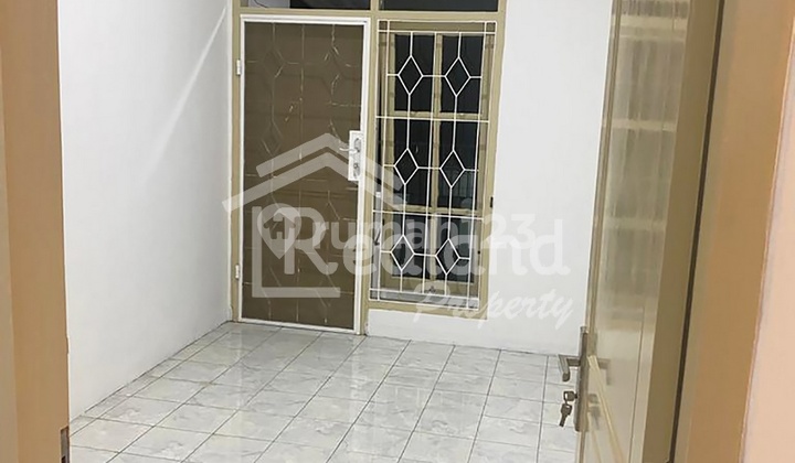 Rumah di Puri Anjasmoro , Semarang Si 4699  2