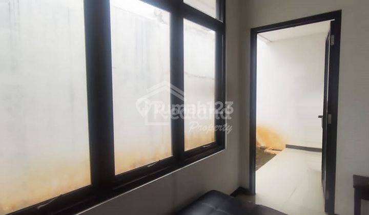 Rumah di Graha Estetika , Banyumanik Semarang Si 4735 3