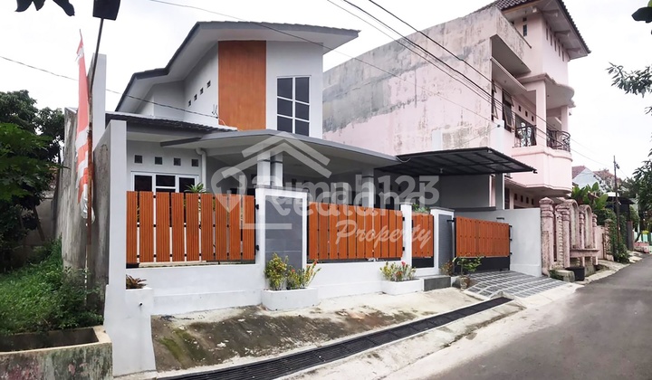Rumah di Daerah Gajahmungkur , Semarang Si 4755  1