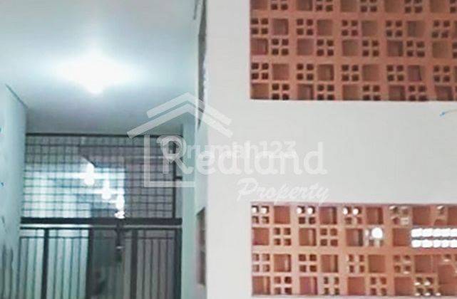 Ruang Usaha di Moch Suyudi , Semarang Si 4945 3