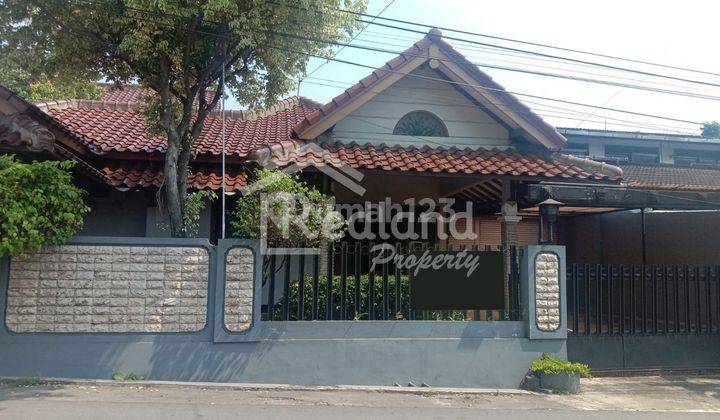 Rumah di Daerah Gajahmungkur , Semarang Si 4951 1