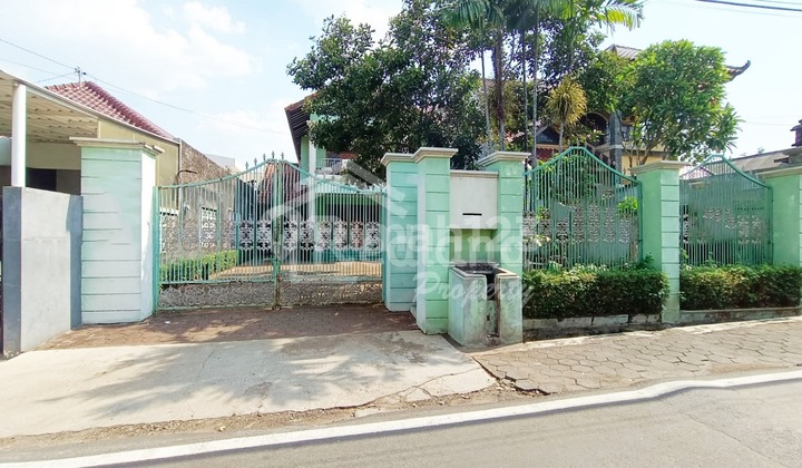 Rumah di Banyumanik , Semarang Si 5649  1