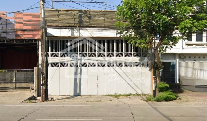 Gudang di Majapahit , Semarang ( Si 8255 ) 1