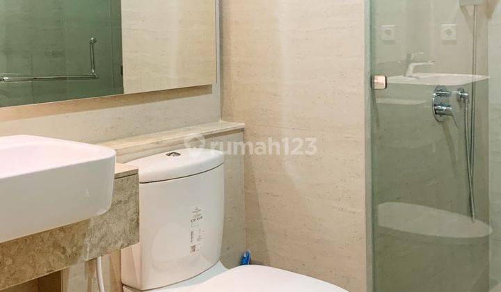 disewakan unit Apartemen Gold coast 3 br 2