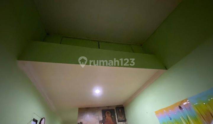  Rumah 1,5 lantai  di jl malioboro, Kalideres 2