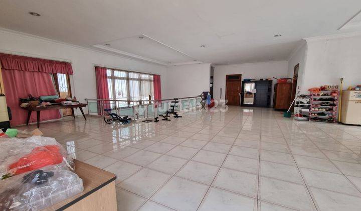 Rumah 2 Lantai Taman Harapan Indah Jelambar Semi Furnished Bagus Shm - Sertifikat Hak Milik 1