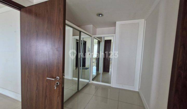 Apartemen St Moritz 3 Kamar Tidur 2