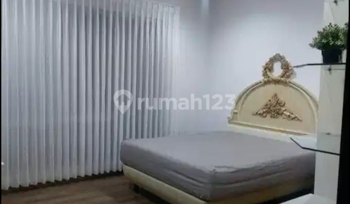 sewa rumah 4 kamar tidur Golf Island 1