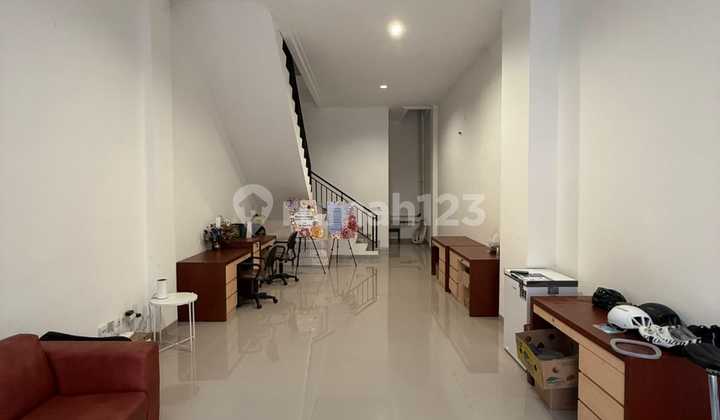 ruko osaka PIK2 semi furnished