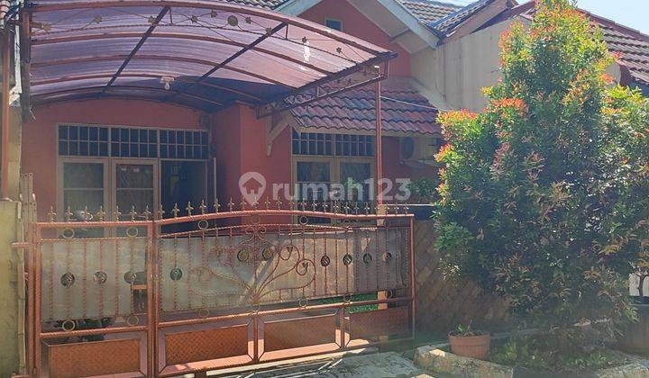 Rumah SHM di Komplek Pondok Mitra Lestari, Pekayon, Bekasi Selatan, Kota Bekasi, Bekasi 1