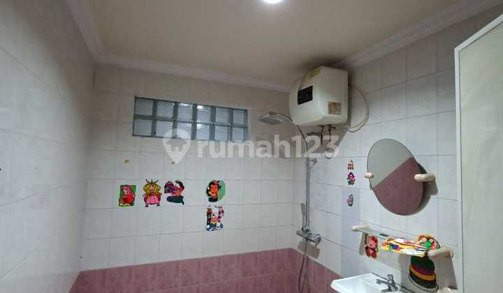 Dijual Rumah Mewah 3 lantai Green Garden LB 500m2, Siap Huni! 2