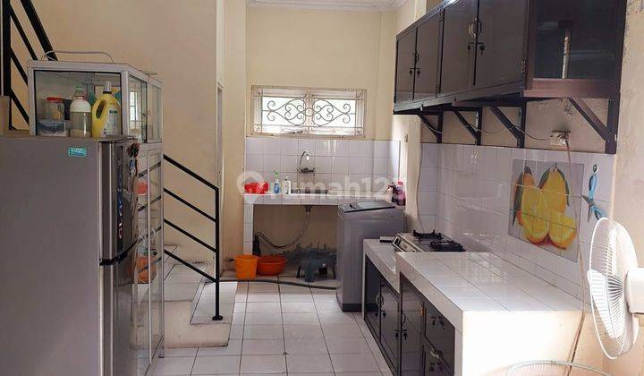 DIJUAL! Ruko 3 lantai, dijln Teuku Umar Tangerang, Hoek! 1