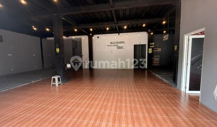 For Sale! Boarding House & Food Court in Cikampek, Best Price!