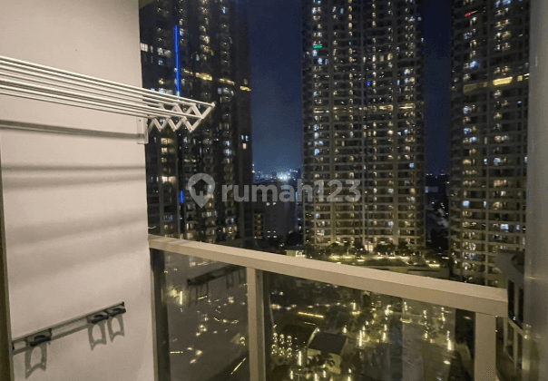 Apartemen Taman Anggrek 2 BR Luas 50m Semi Furnished 2