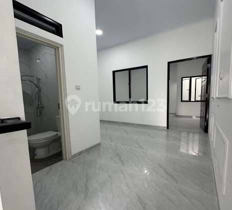 FOR SALE Rumah Tanjung Duren Uk 3,5x19,2m2, Full Renov, Nego!