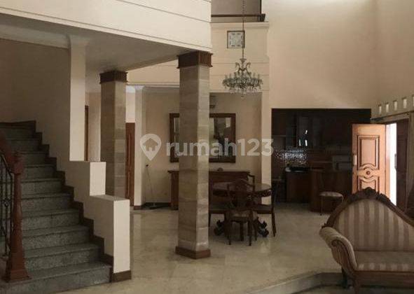 Rumah Mewah Villa Gading Indah Luas 590m Furnished SHM 2